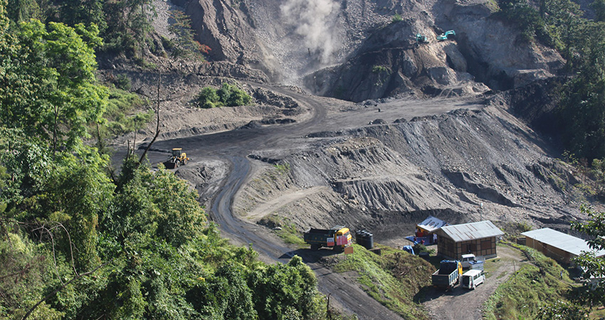 Tshopangma Coal Mine